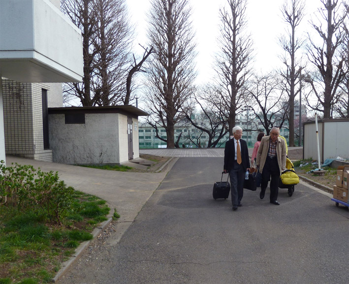 2014年3月の例会後のお花見散歩1